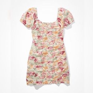 🌸NWT AE Ruched Floral Mini Dress🌸